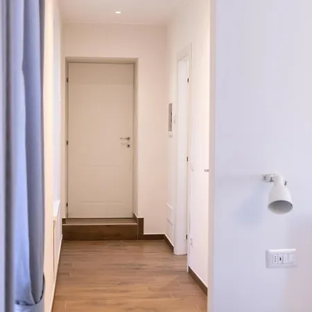La Dolce Dimora, Centro Luxury & Comfort Apartament Menaggio